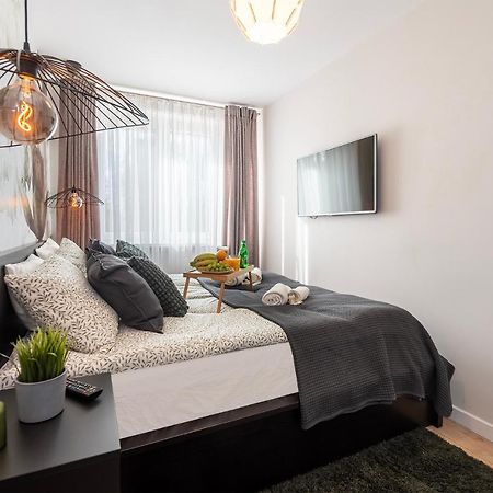 Golden Sands - Winda, 2 Sypialnie Oraz Salon, Lozeczko Turystyczne, Balkon, Play Station 5, Ekspress Do Kawy, Atlas Arena, Zoo, Fala Λοτζ Εξωτερικό φωτογραφία