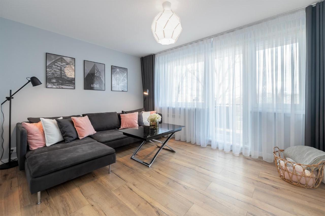 Golden Sands - Winda, 2 Sypialnie Oraz Salon, Lozeczko Turystyczne, Balkon, Play Station 5, Ekspress Do Kawy, Atlas Arena, Zoo, Fala Λοτζ Εξωτερικό φωτογραφία